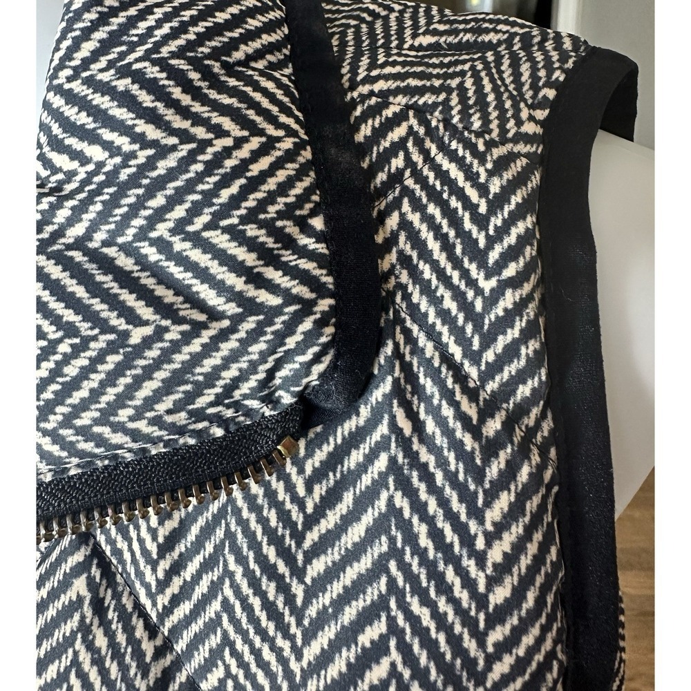 Women's J. Crew Quilted Down Herringbone Puffer Vest, Black & White, Small - Picture 7 of 11